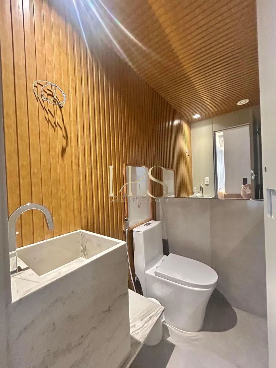 Apartamento á venda com 3 Quartos na Enseada do Suá - Vitória ES - Foto 5