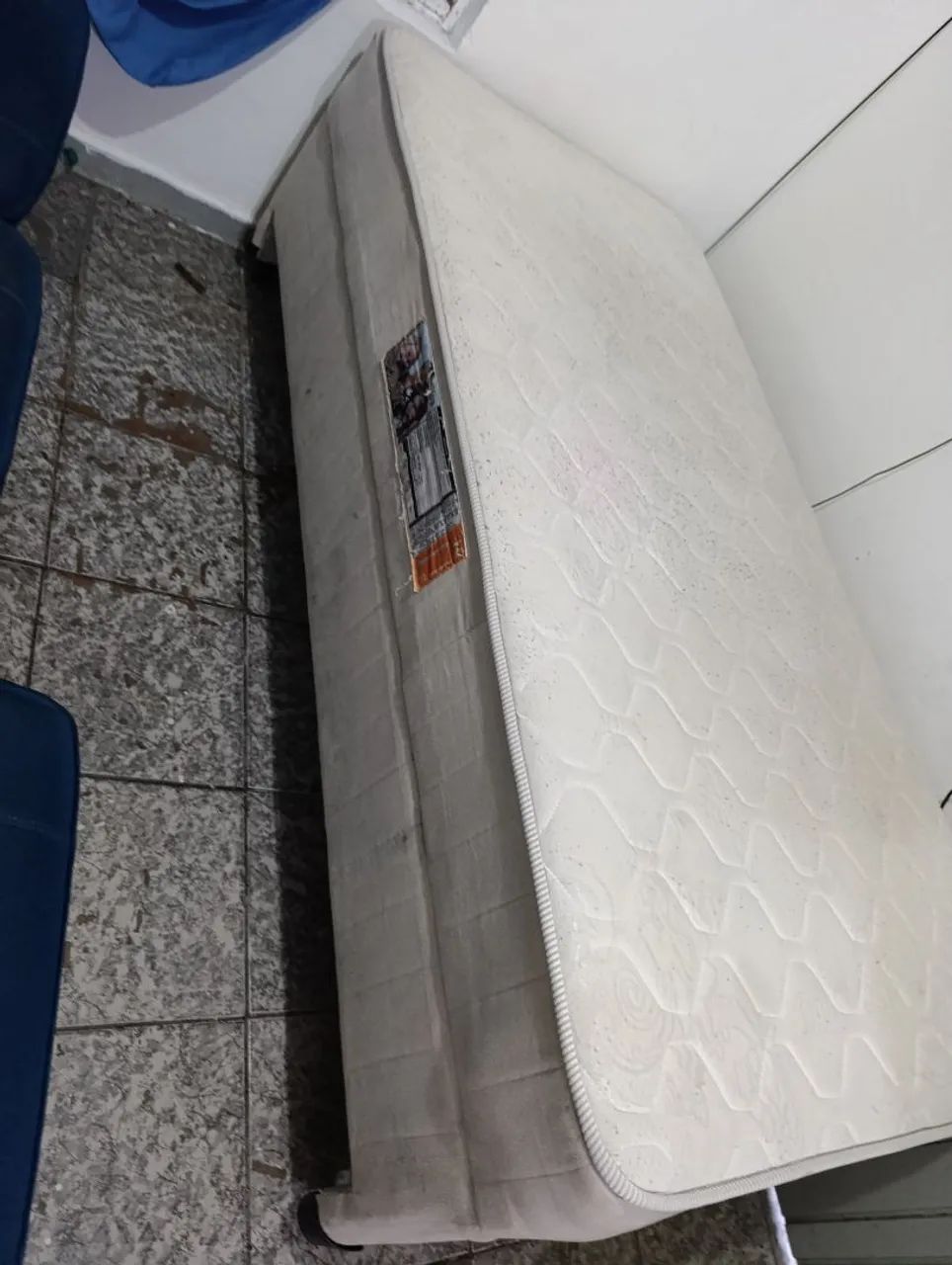 Cama box solteiro ótimo preço. - Foto 3