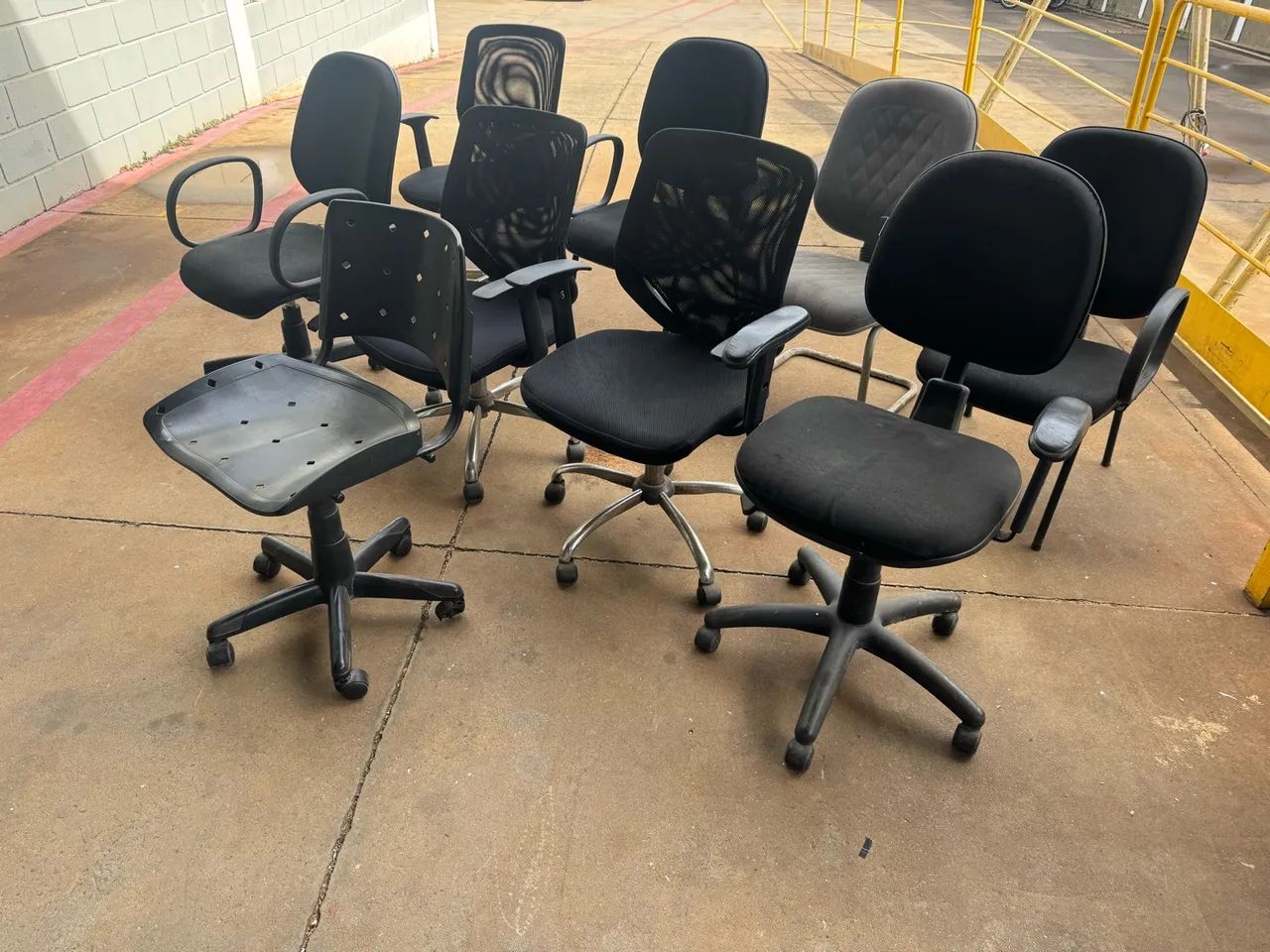 Cadeiras escritório usadas