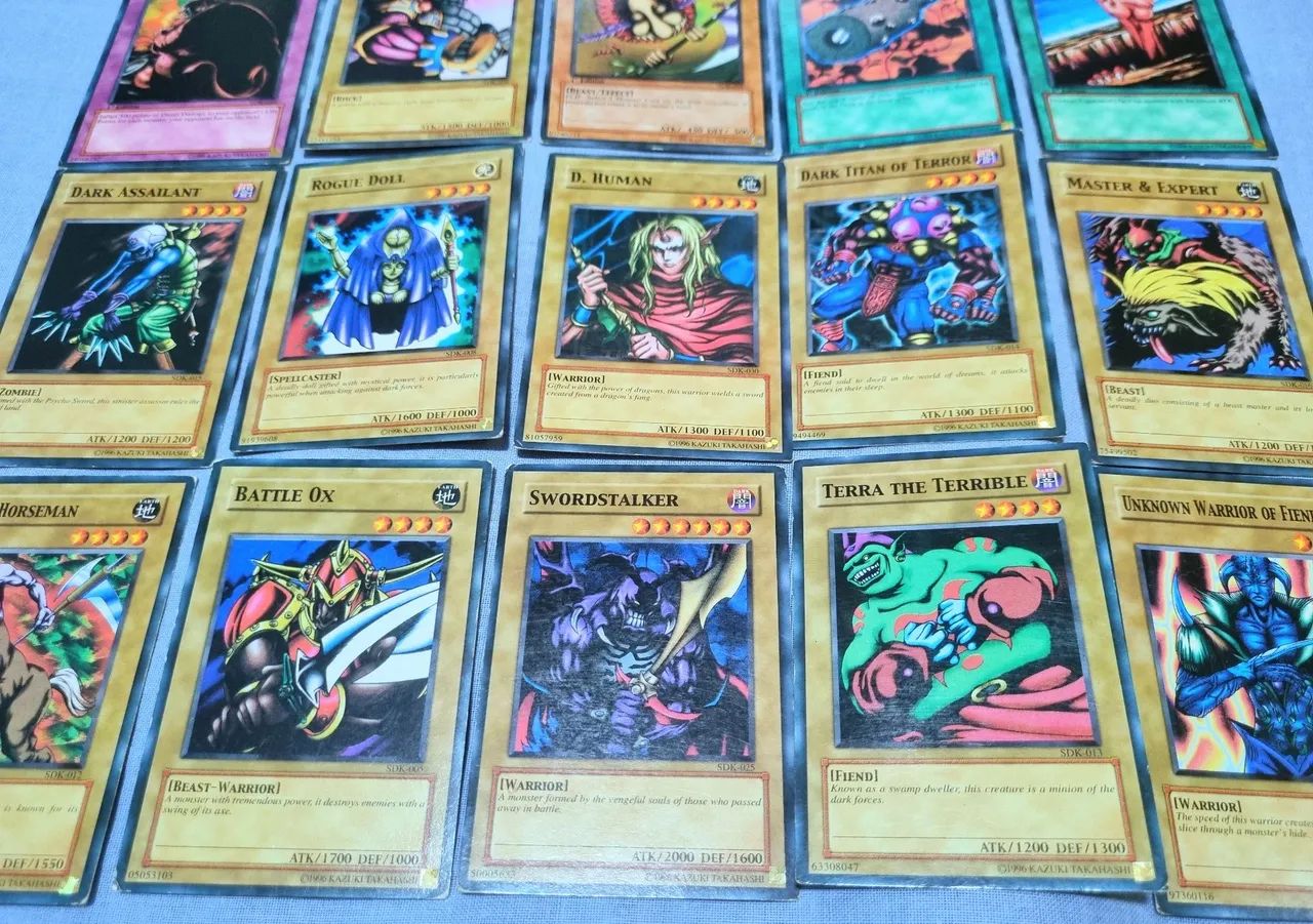 Lote cartas originais de Yu-Gi-Oh - Foto 3