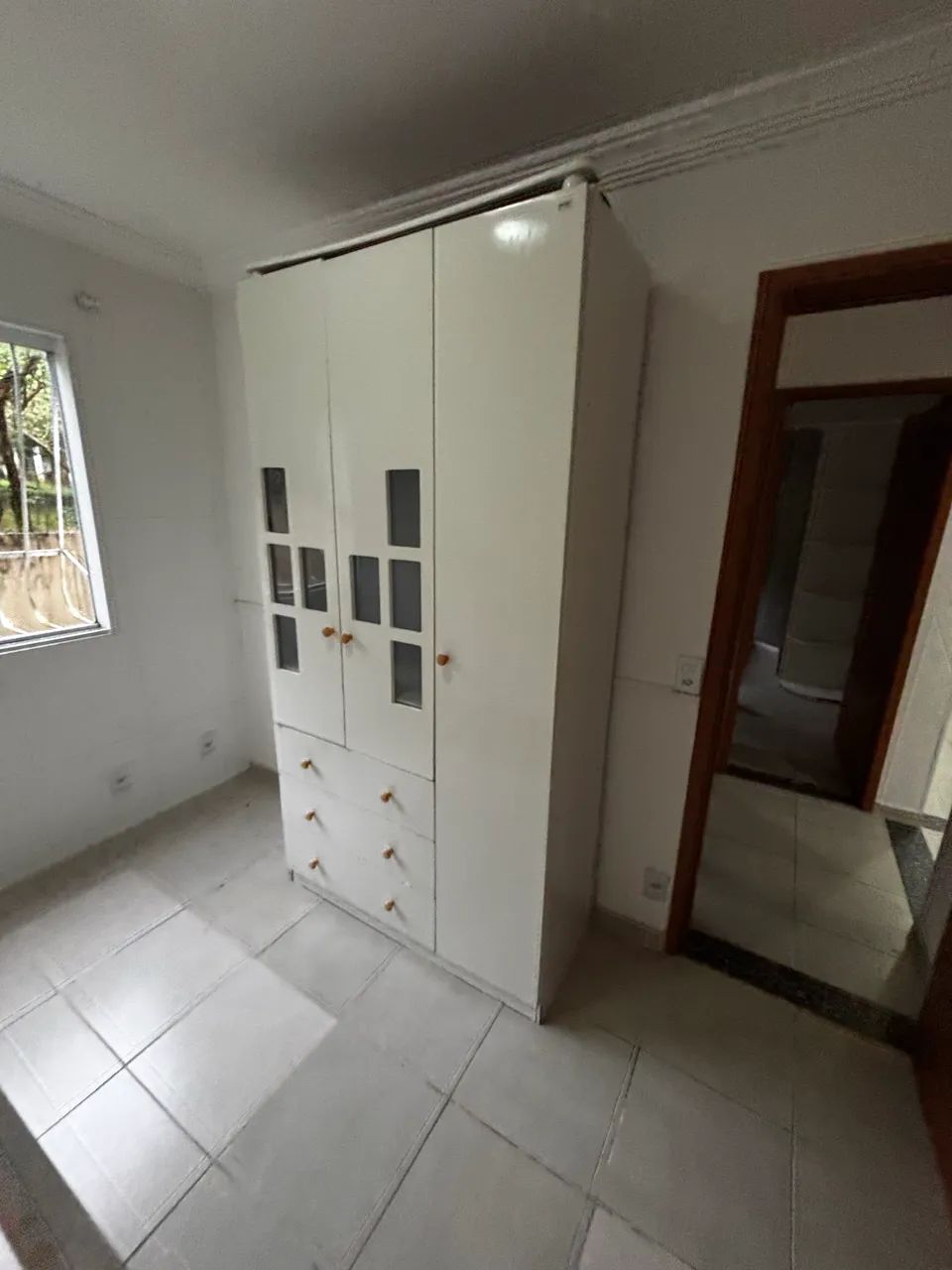Roupeiro solteiro