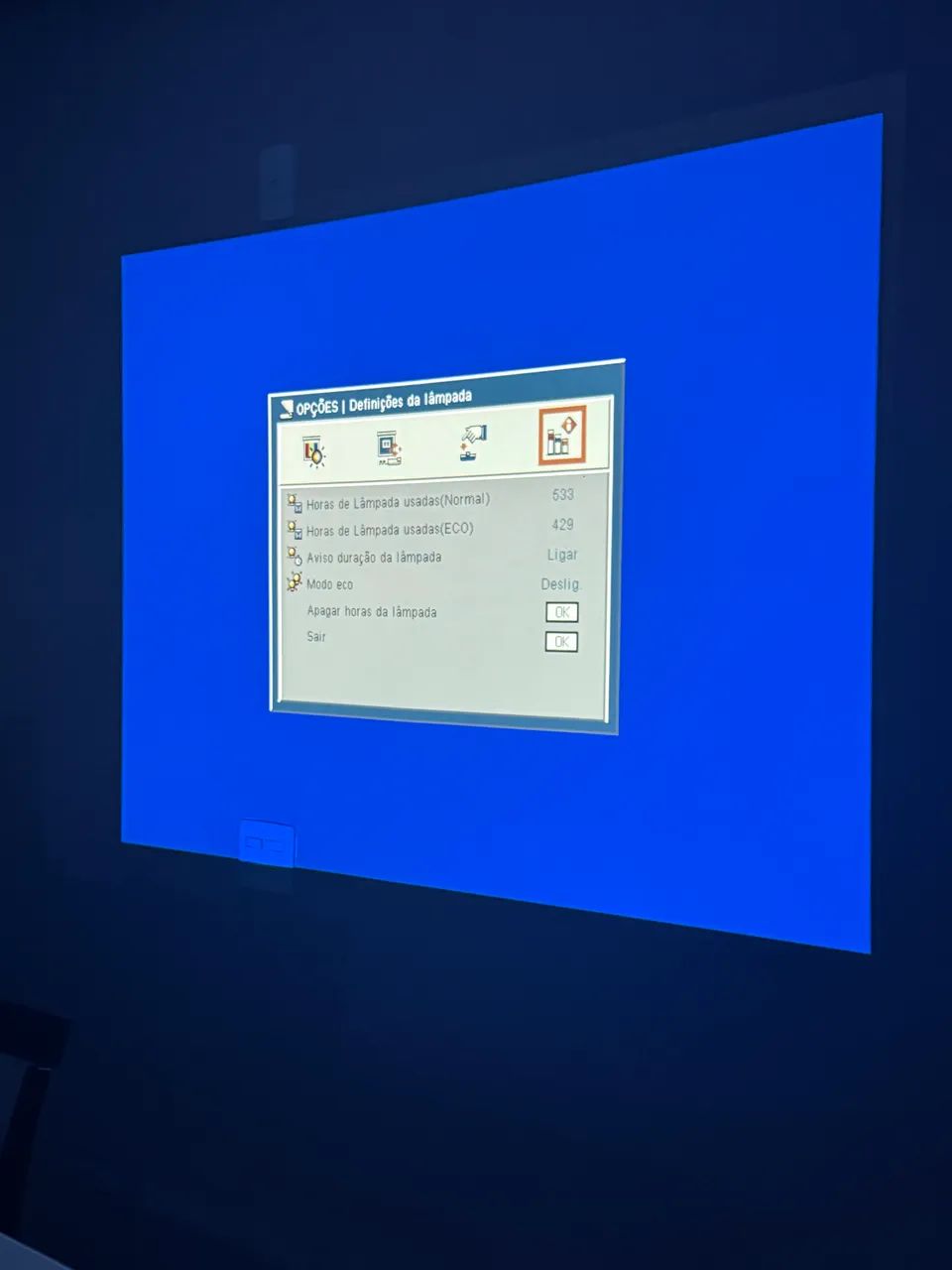 Projetor LG BE325-SP em ótimo estado - Imagem excelente e potente - Foto 6