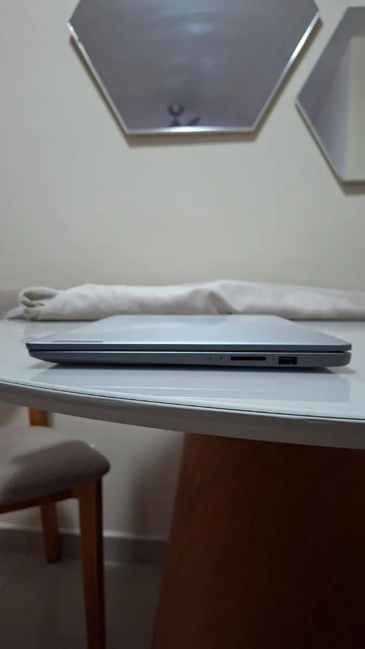 Notebook Lenovo  - Foto 2