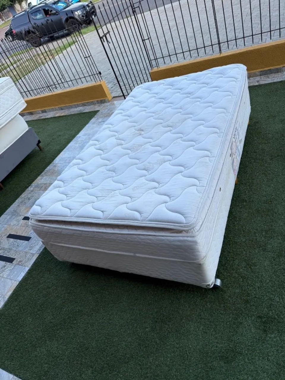 Cama de Viúva CASTOR SEMINOVA 1,20 x 2,00  - Foto 2