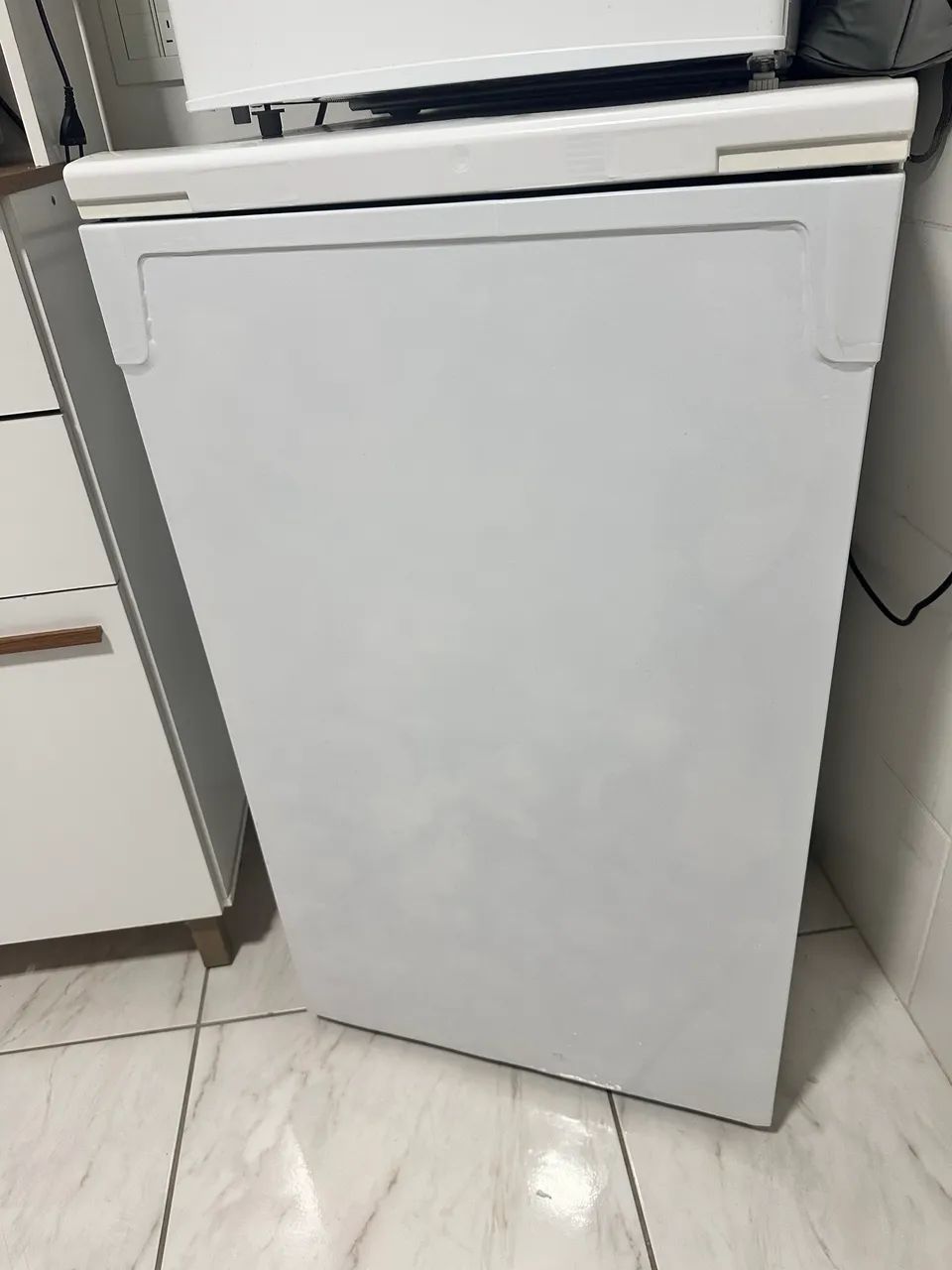 Freezer vertical