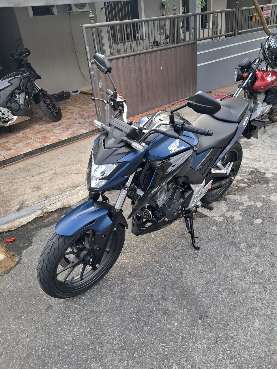 Honda cb300f  - Foto 3