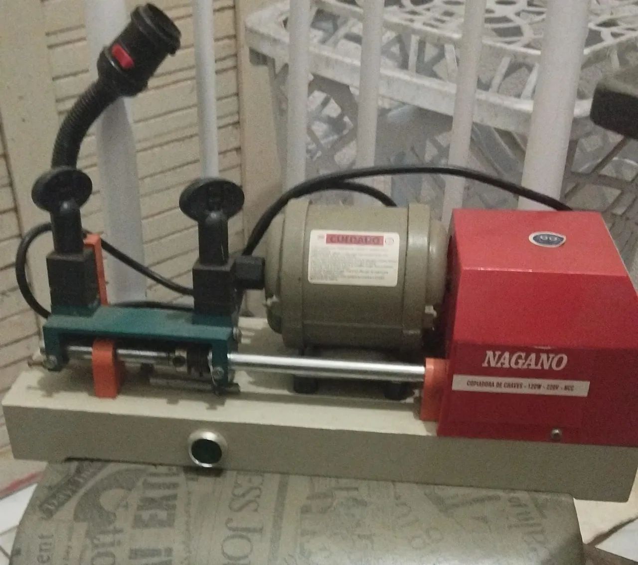 Máquina de copiar chaves, automática!