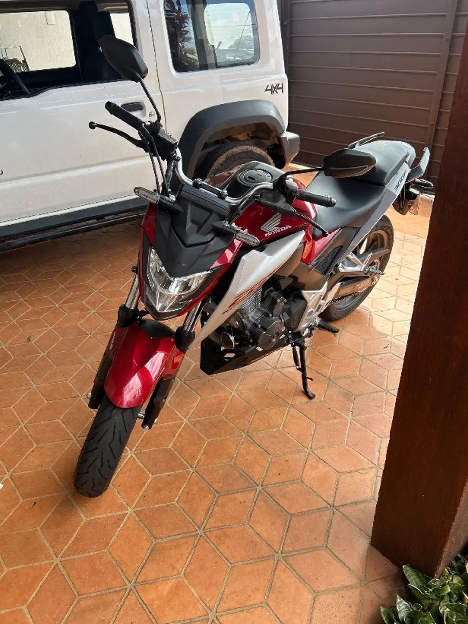 CB 300 com ABS - Foto 2