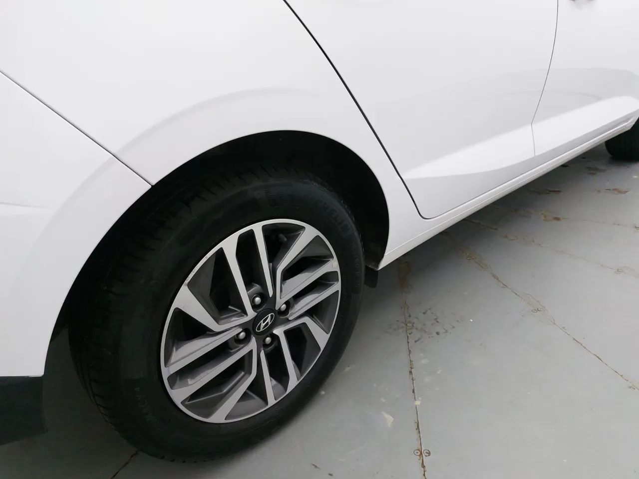 Hyundai HB20 Limited 1.0 Flex 12V Mec., foto 14 de 18