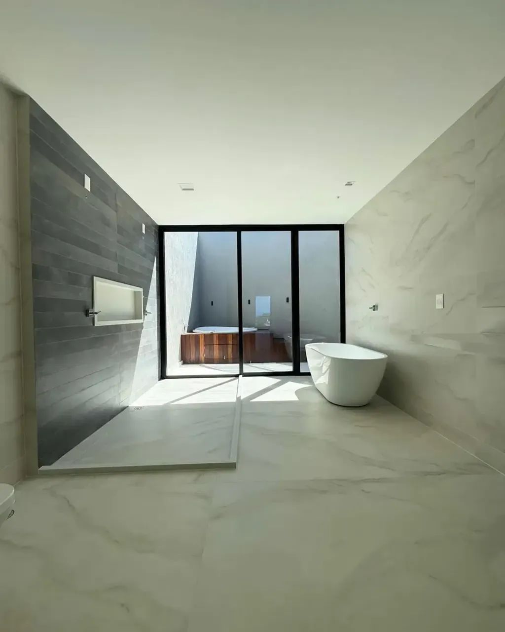 Cond Atlantis Casa com vista mar com  620m2  com 5 suítes em Garça Torta - Maceió - AL - Foto 5