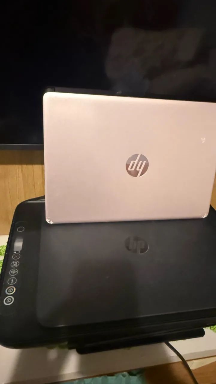 Combo notebook e impressora HP