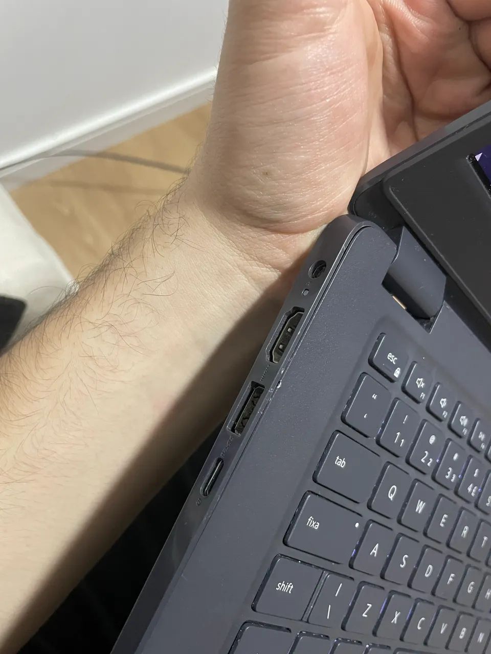 Notebook DELL Latitude 3410 - Foto 4