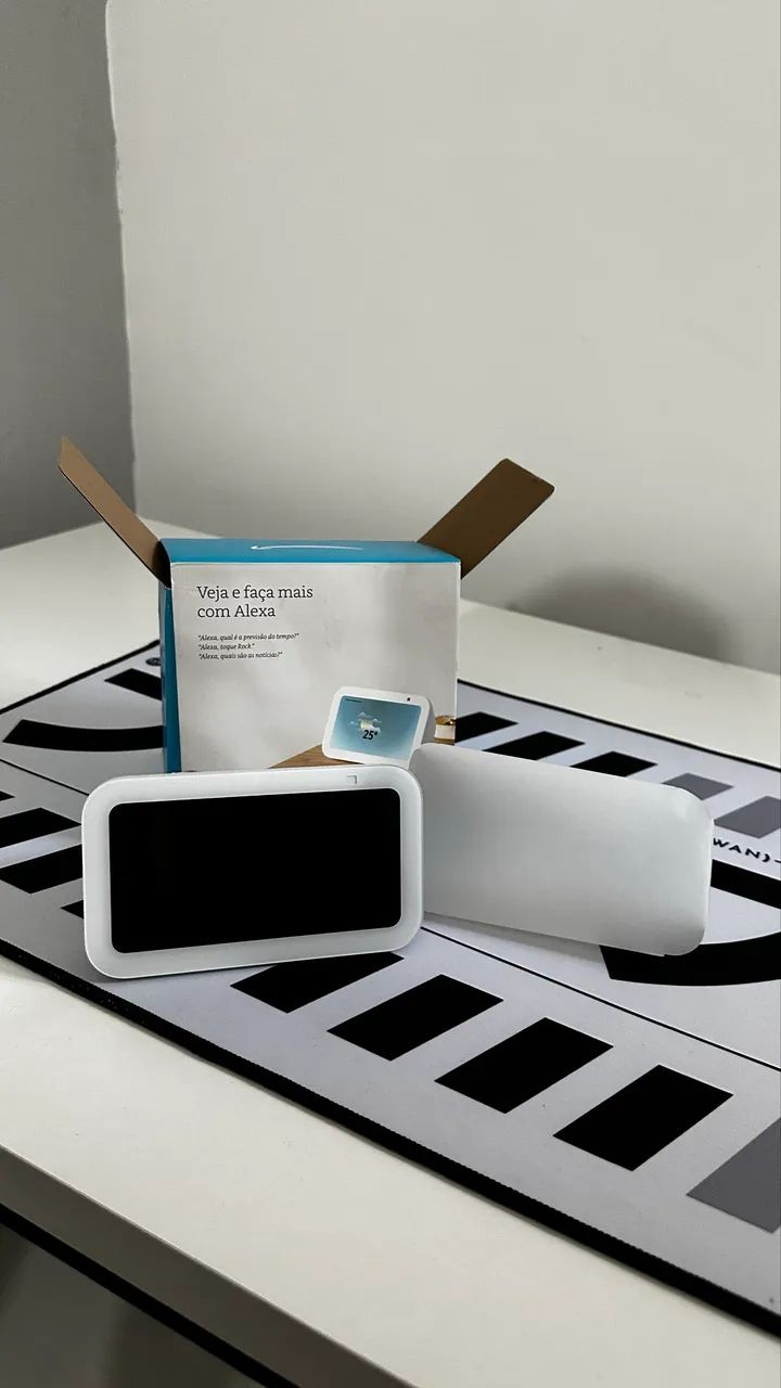 Alexa echo show 5 COM TELA 