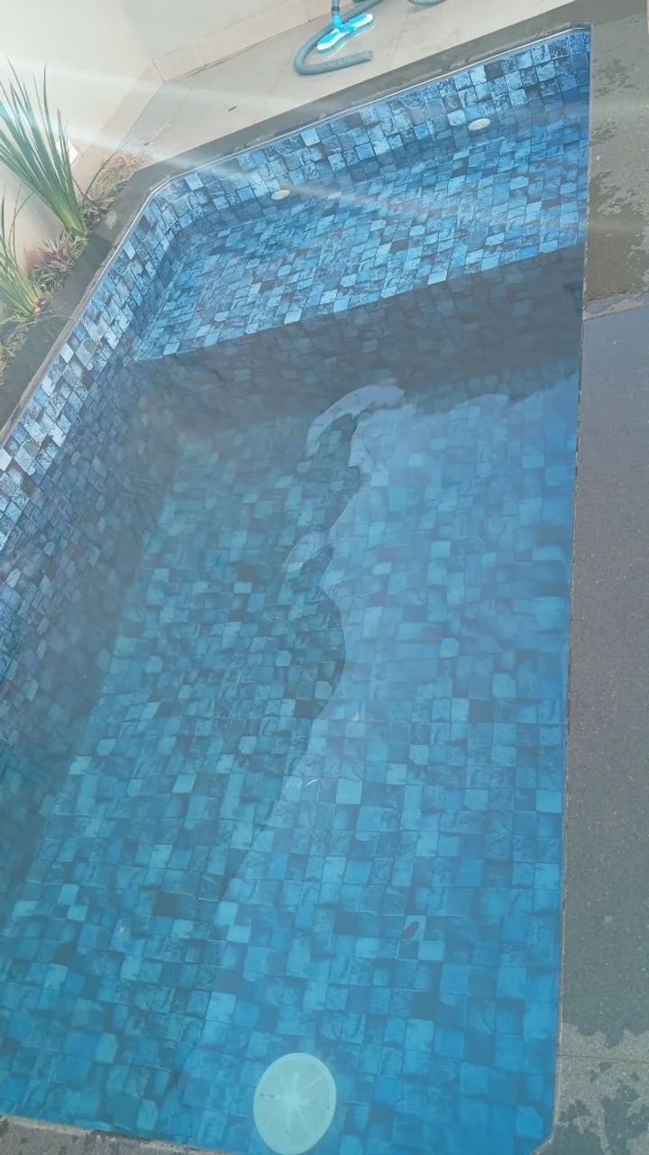 Limpeza e tratamento de piscinas  - Foto 2