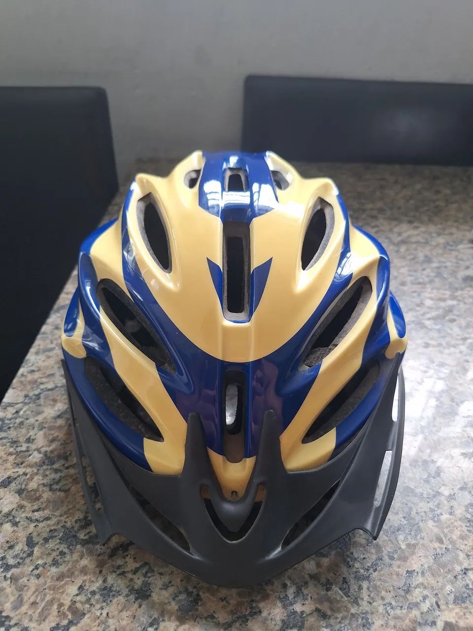 2 capacetes moto e 1 de bicicleta, prontos para uso - Foto 4