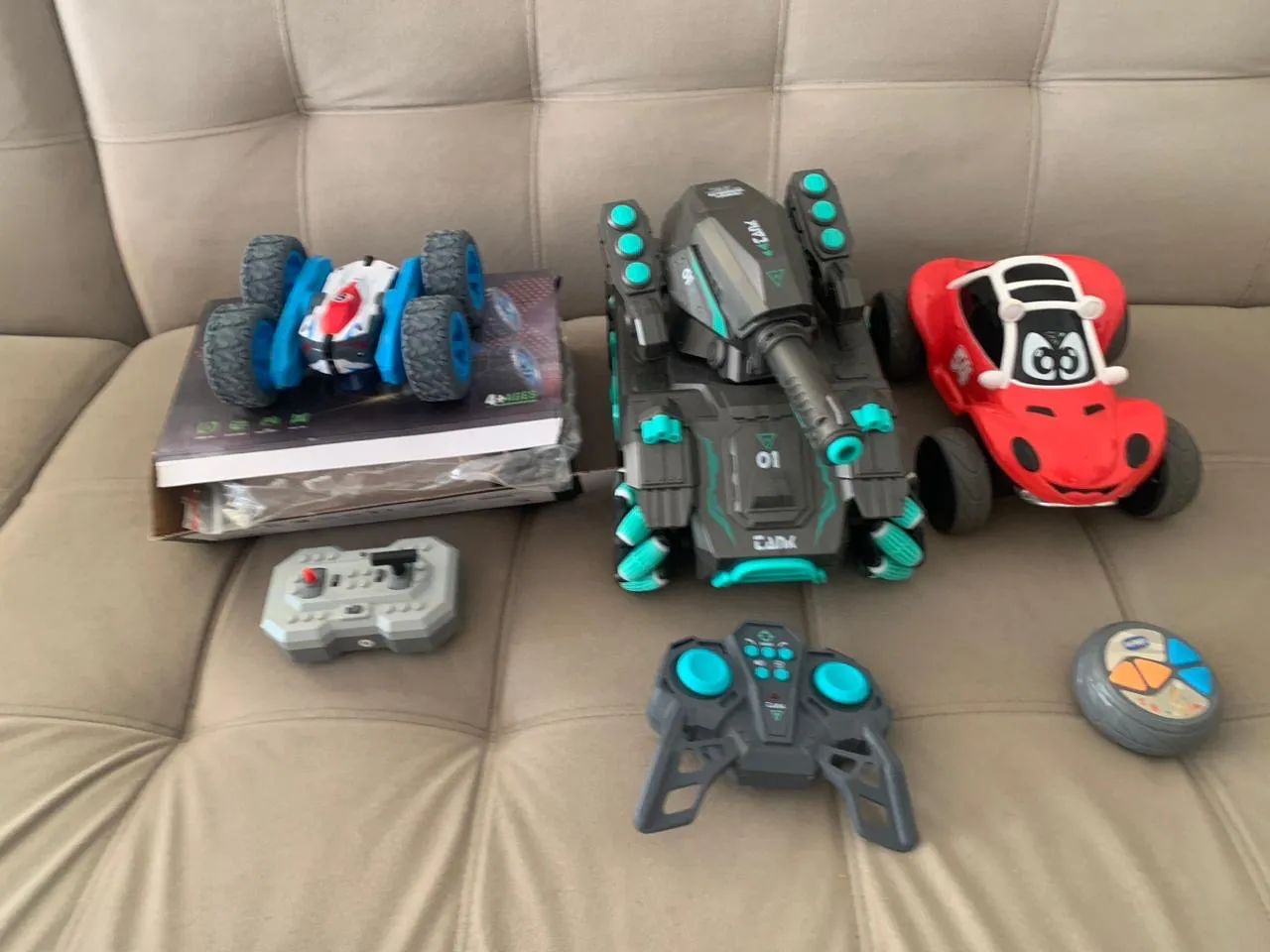 Carros de controle remoto - Foto 3