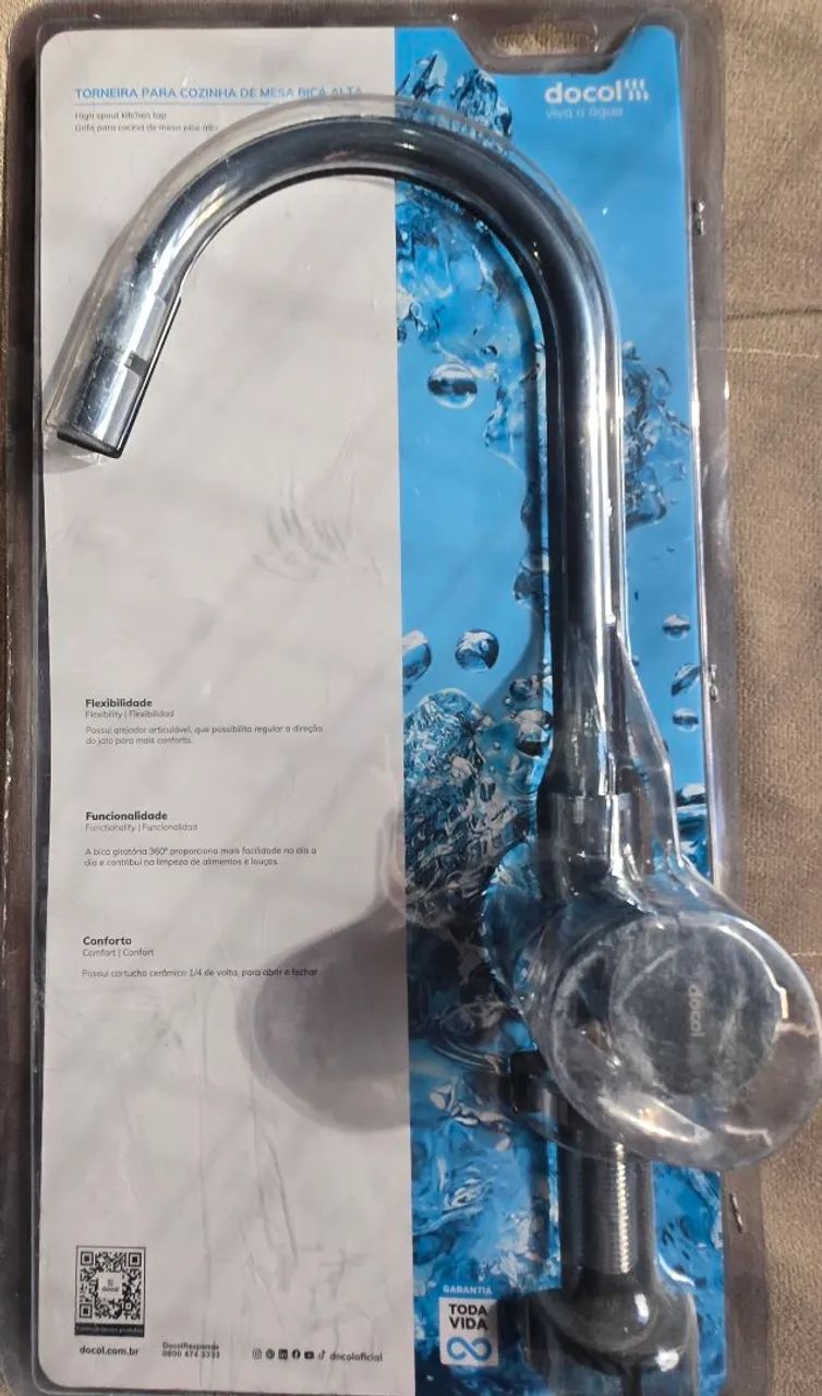 Torneira para cozinha de mesa bica alta nova Riva docol
