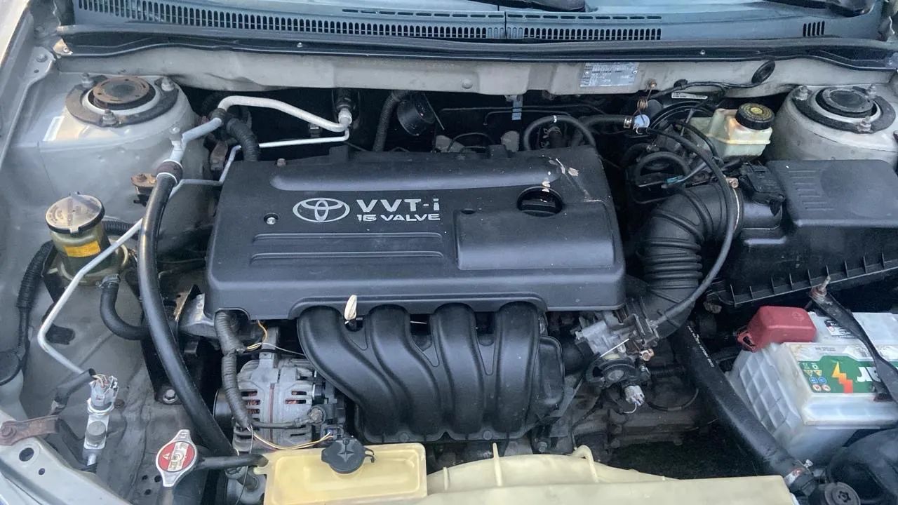Toyota Corolla XLI 1.6 16V 110cv Mec. 2003 - Foto 2