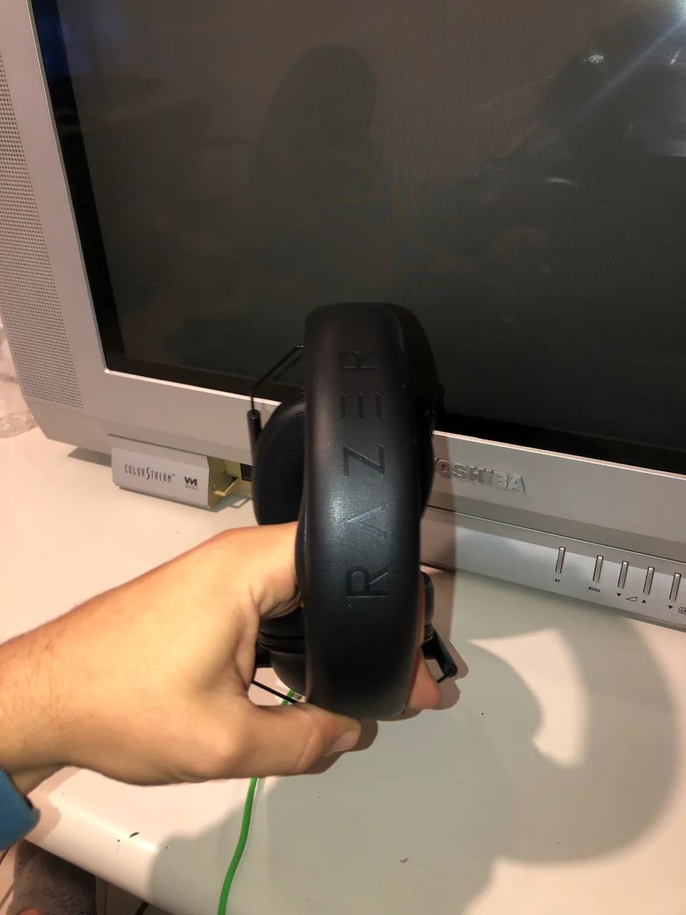 Fone Headset RAZER BLACKSHARK V2 COM CAIXA - Foto 2
