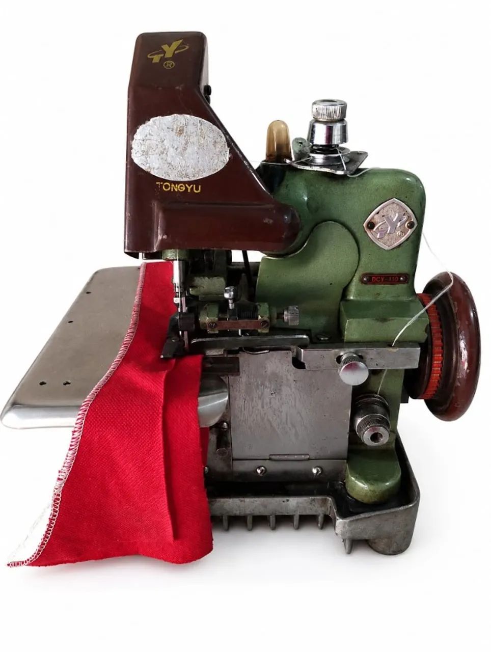 MAQUINA DE COSTURAR 