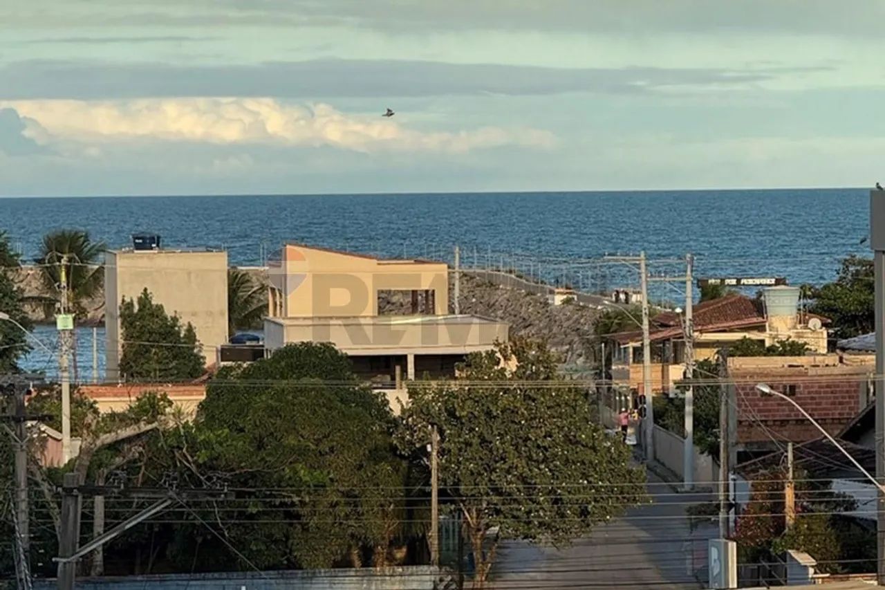 Apto 2 Quartos, Suíte com Closet, a 300m da Praia!