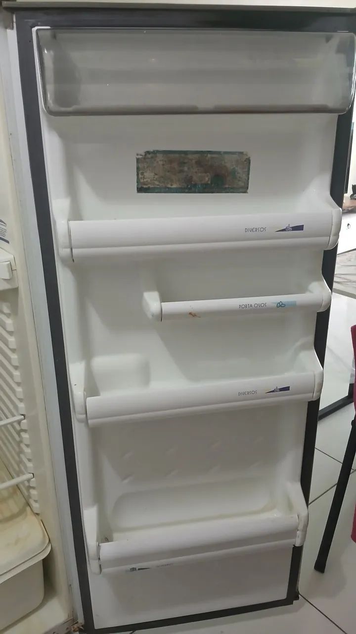 VENDE-SE GELADEIRA  - Foto 2