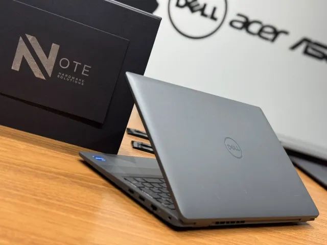 Notebook Dell Latitude 3550 i5 13ª Geração 16GB 15.6? FHD IPS