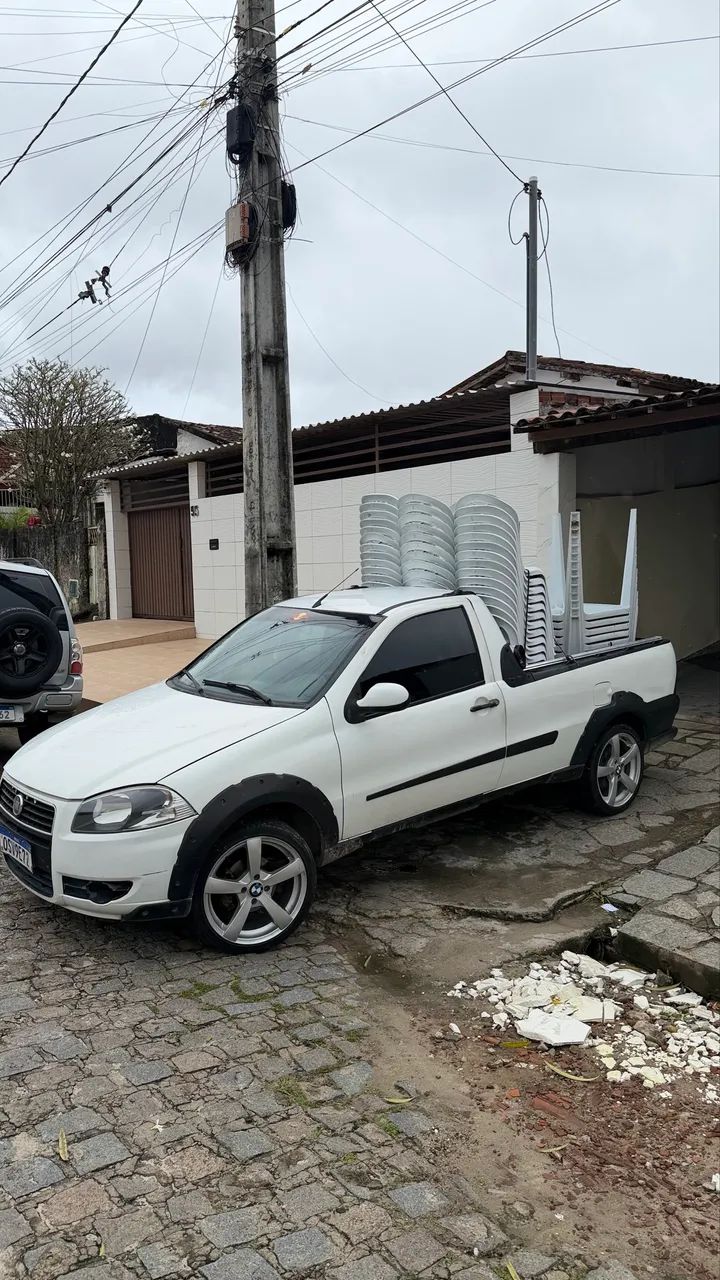 Locação de mesas e cadeiras - Foto 4