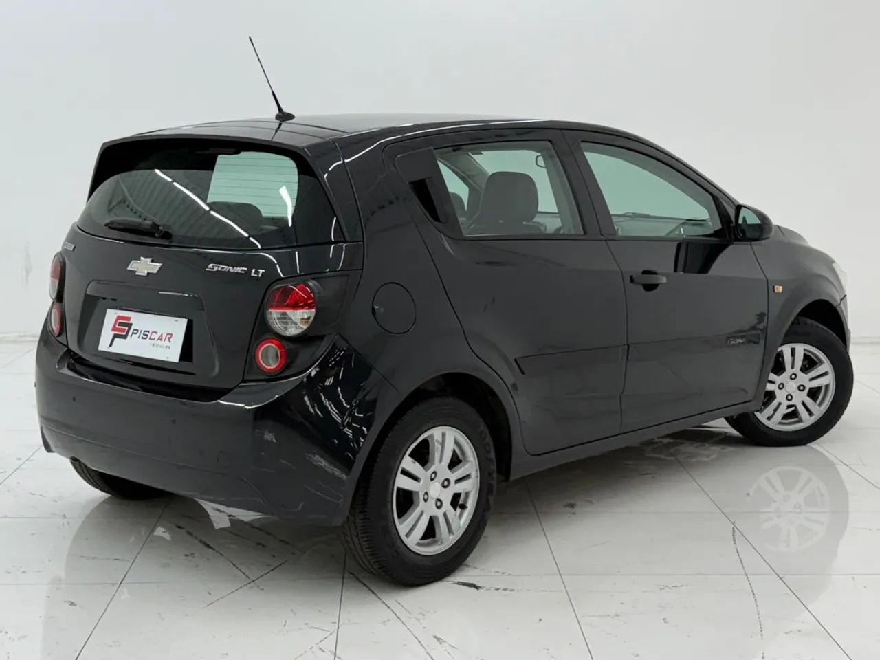 Chevrolet Sonic 2013 - Foto 5