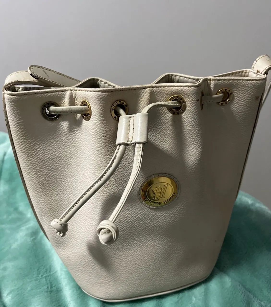 Bolsa Victor Hugo linda! 
