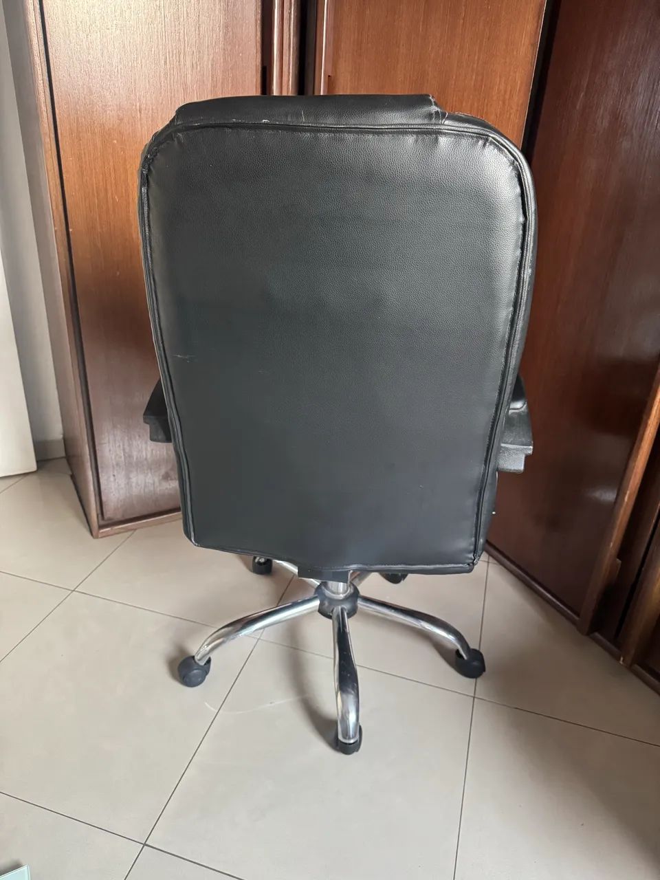 Cadeira Escritório Presidente - Foto 2