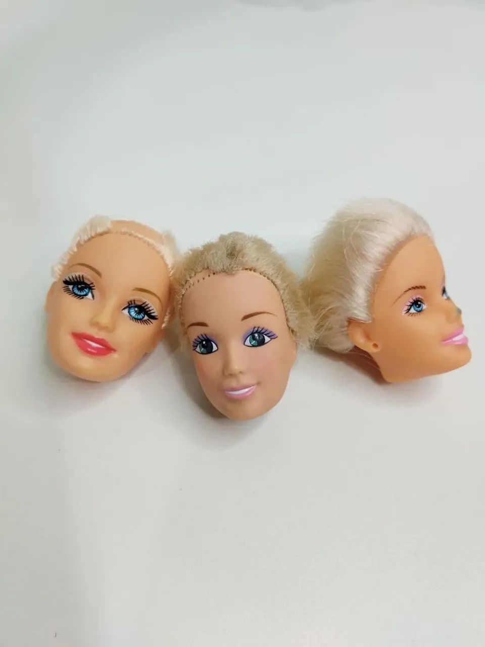 Cabeças de Barbie para reroot 