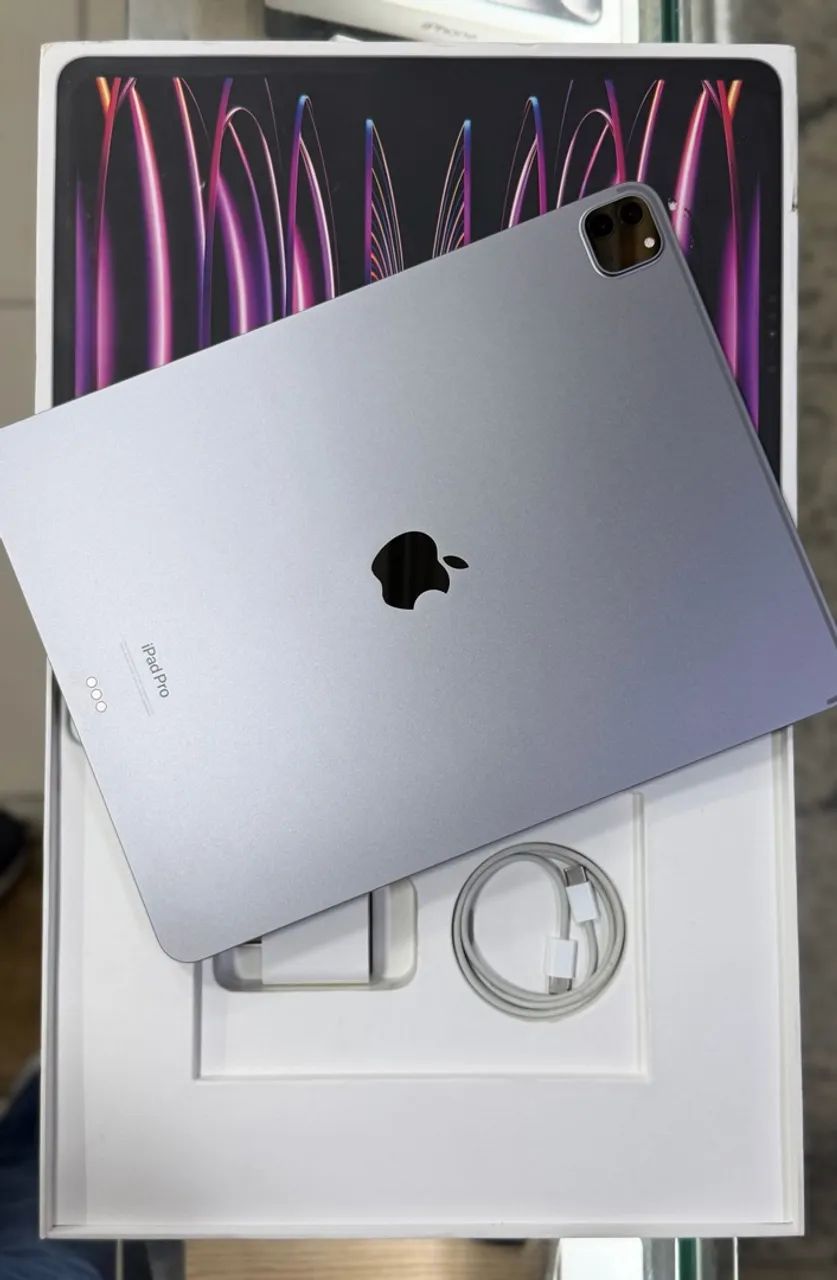  Ipad pro m2 12.9 polegadas 128gb bateria 91% LOJA FÍSICA caixa e carregador ( 12,9 " )