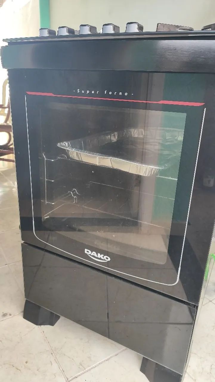 Fogão DAKO 4 bocas.