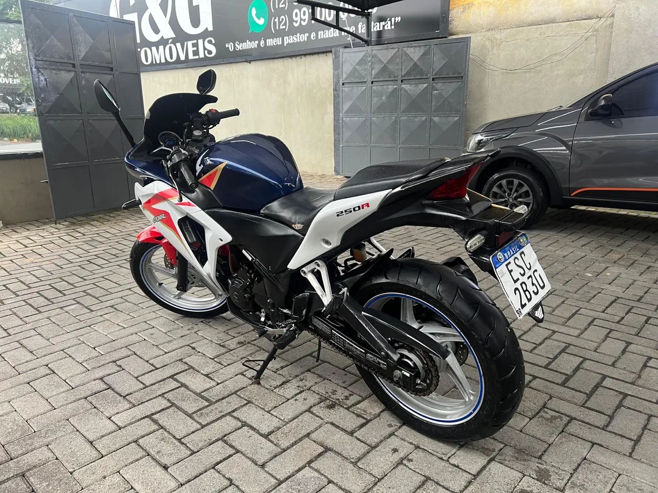 CBR 250R - Em ótimo estado - Foto 4