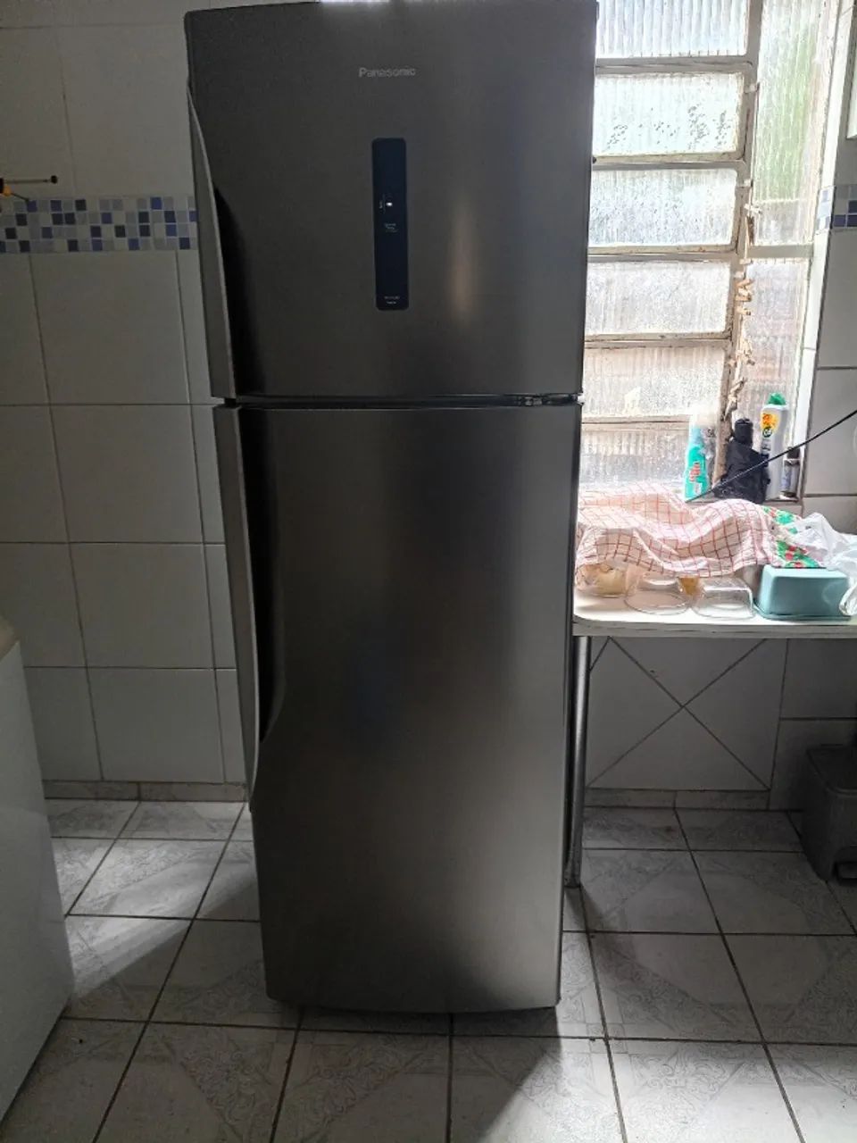 Geladeira Panasonic 