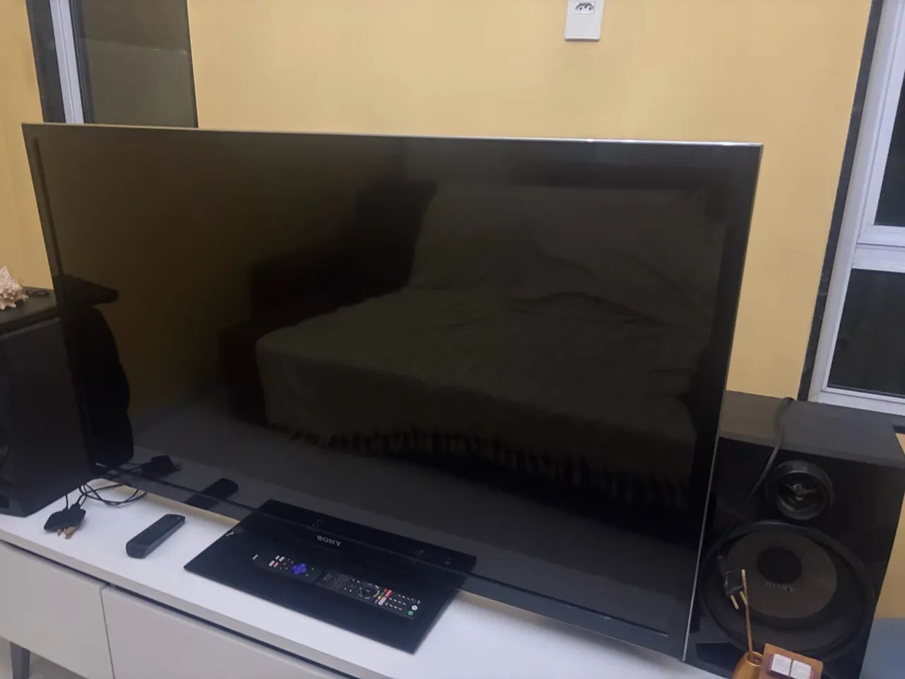 Televisão Sony - 55 polegadas - com defeito