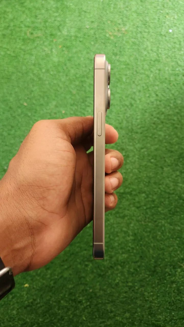 Iphone 15 pro max - Foto 4