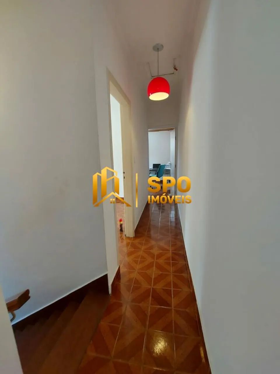 Casa Ampla à Venda com 4 Dormitórios, Lavabo, 2 Vagas e Lavanderia Espaçosa - Foto 7