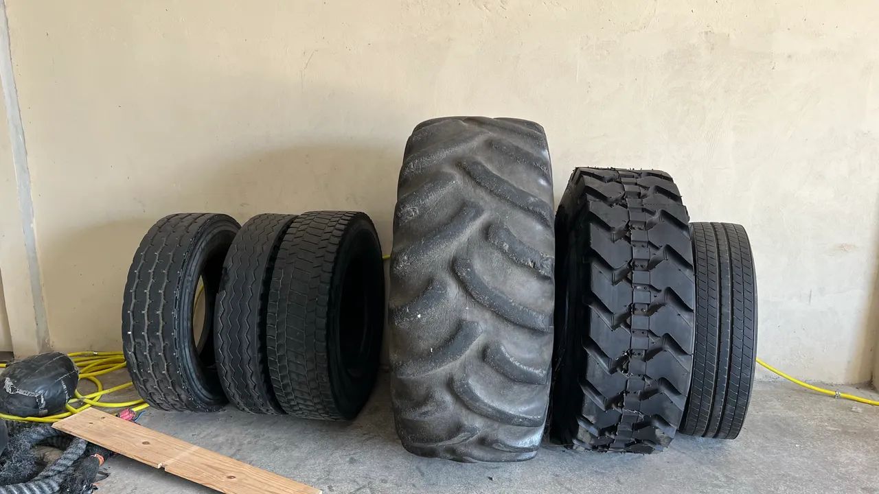 Pneus para doação 