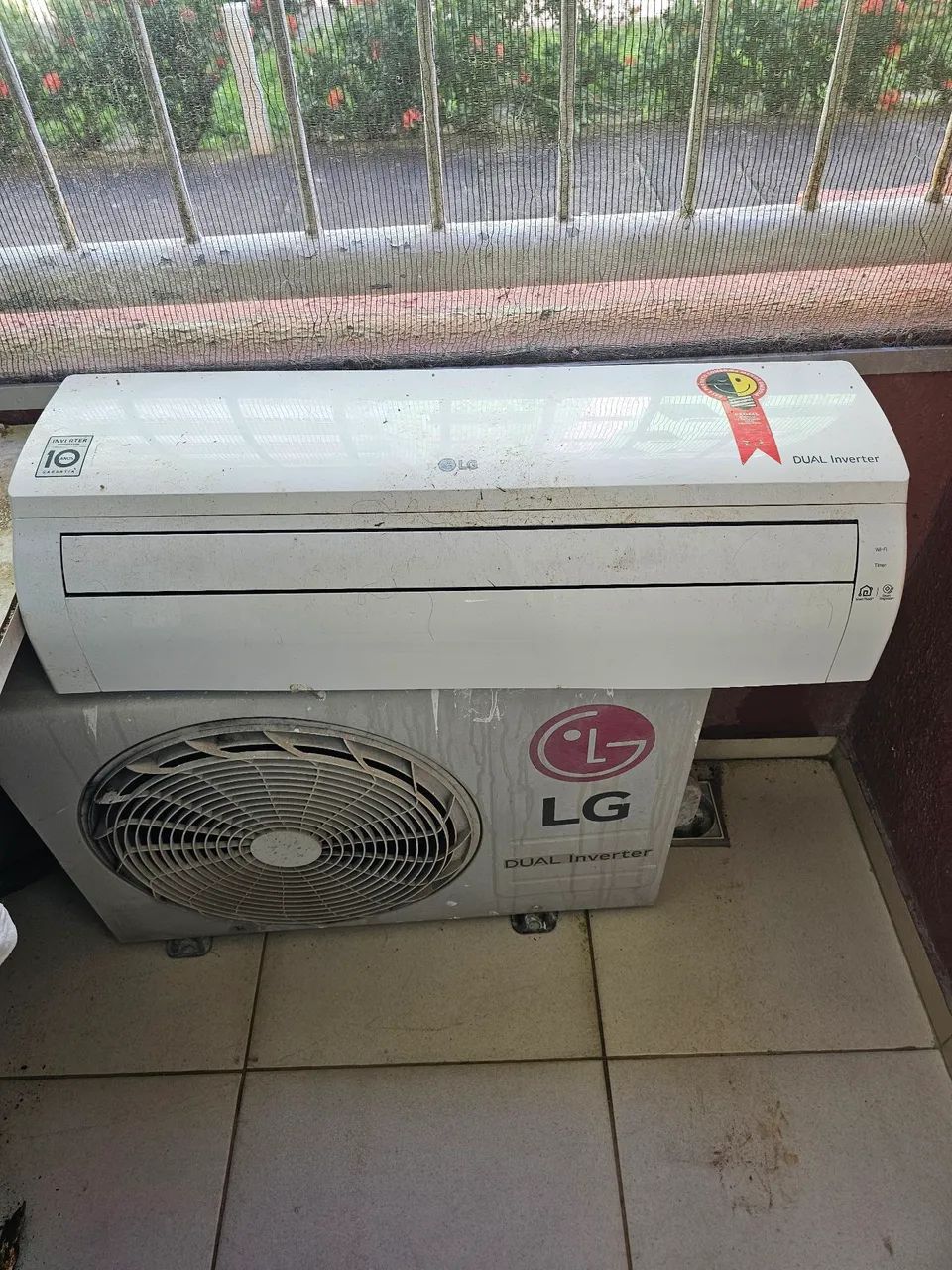 Ar condicionado LG 9000 BTUS - Foto 2