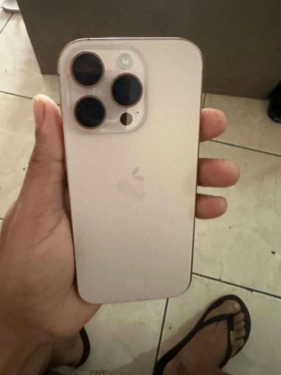 iPhone 16 pro  - Foto 3