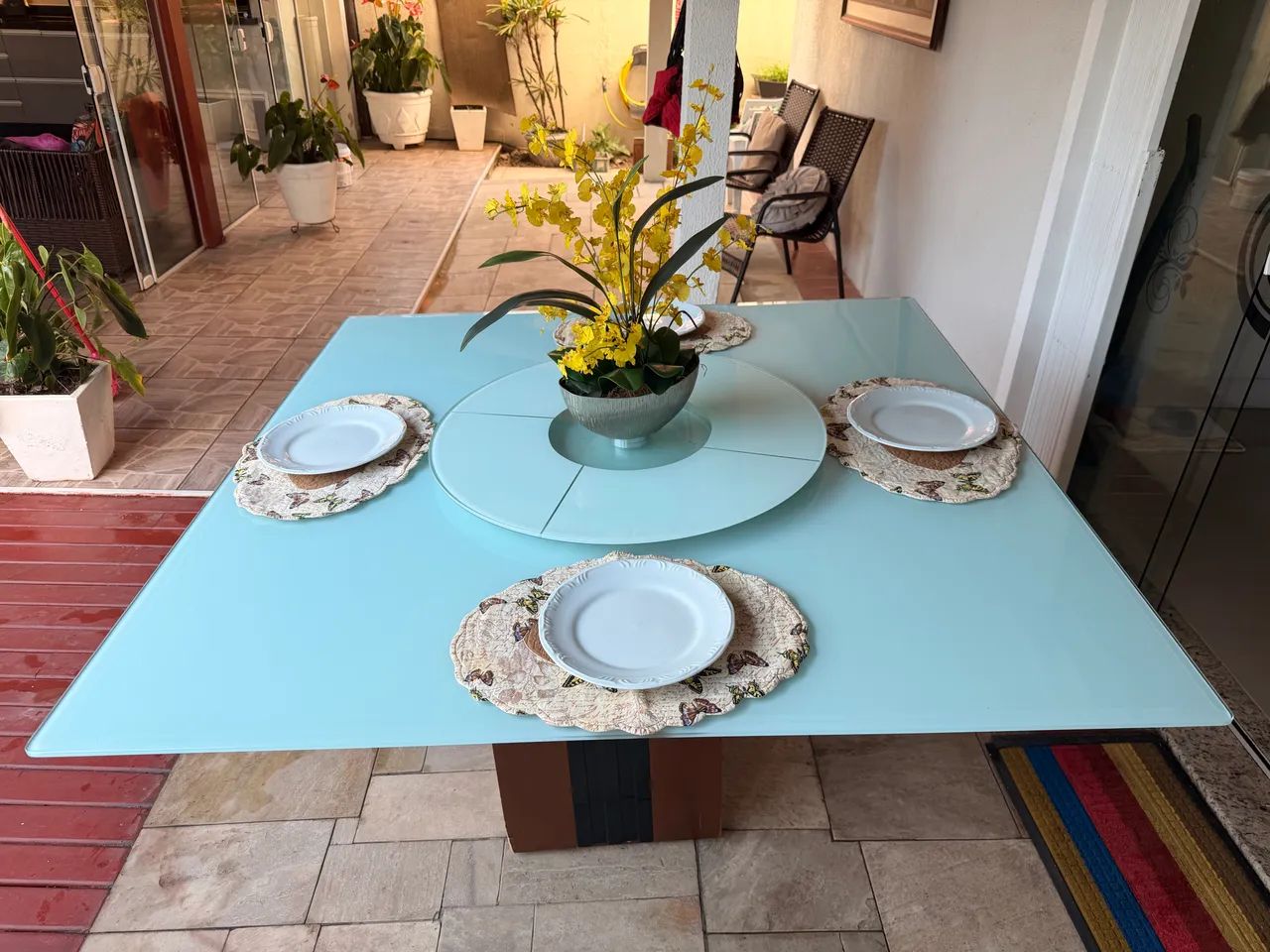 Mesa Jantar 1,40 X 1,40 com 6 cadeiras  - Foto 3