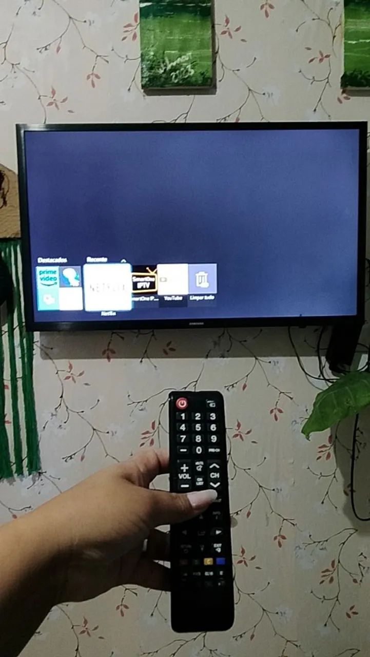 Vendo tv 32 polegadas funcionando perfeitamente mais informações chamar PV *) - Foto 2