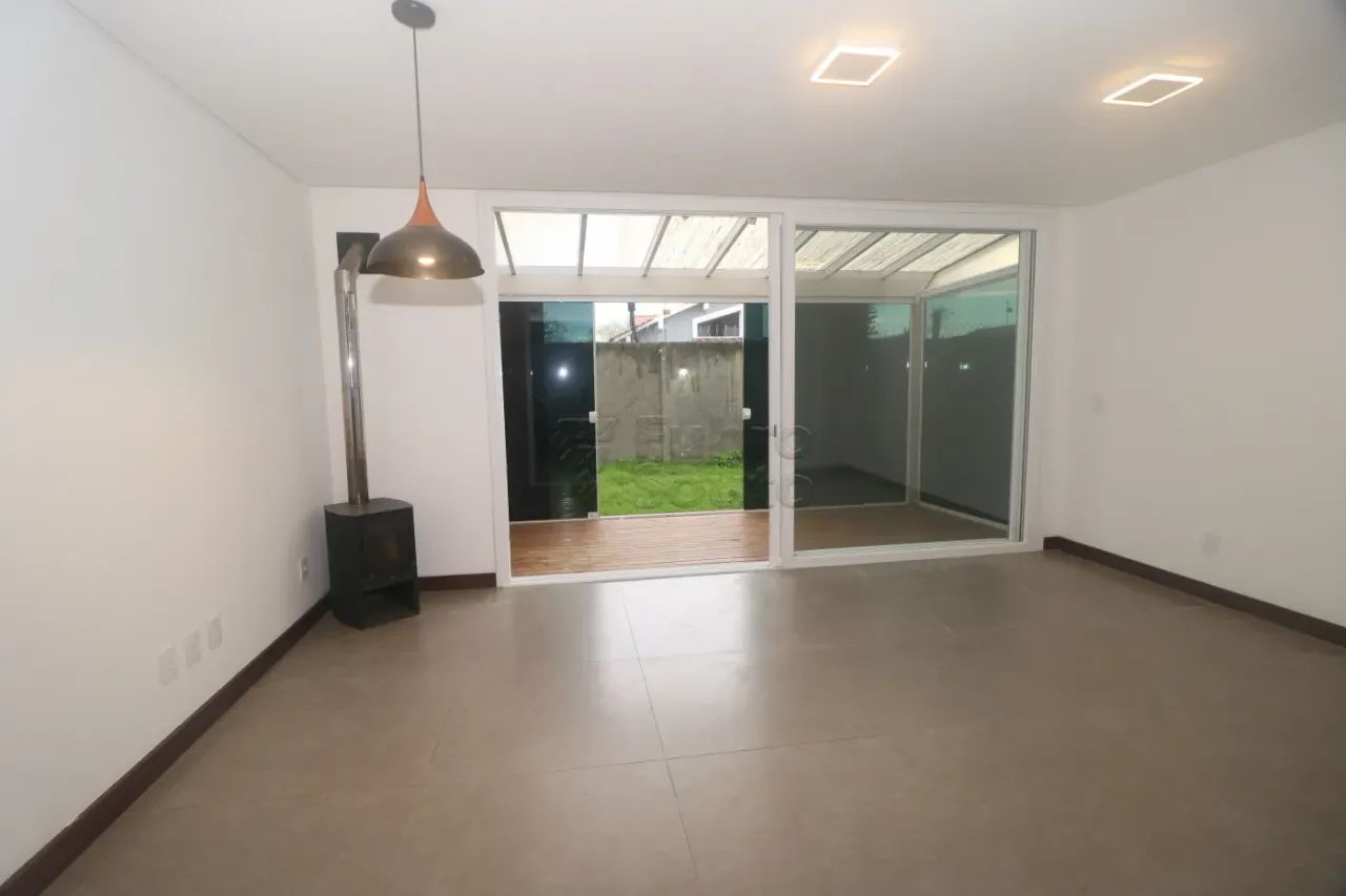 Excelente Casa no Laranjal com 3 Quartos - Foto 5