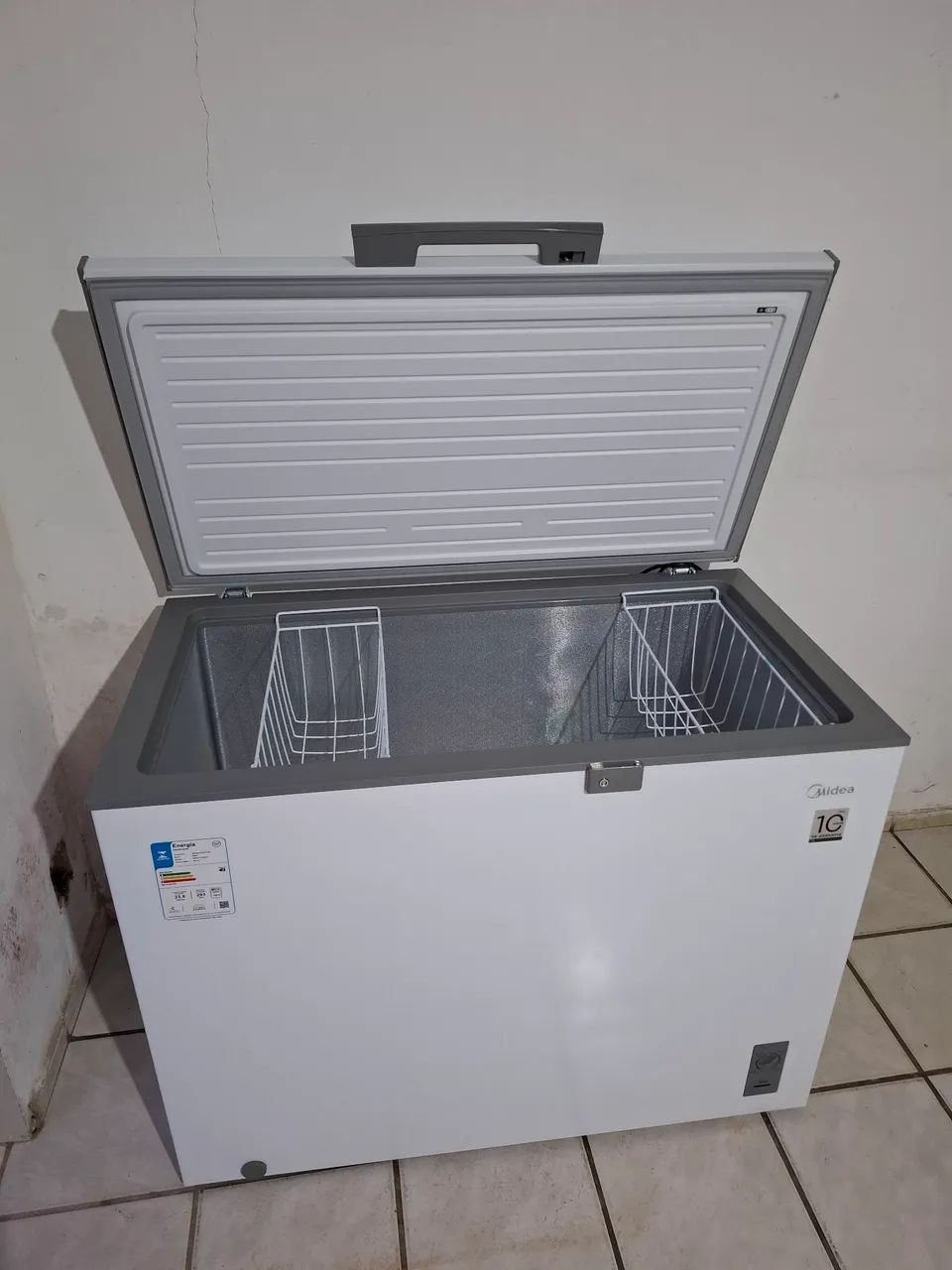Freezer horizontal midea 293 lts nova - Foto 4