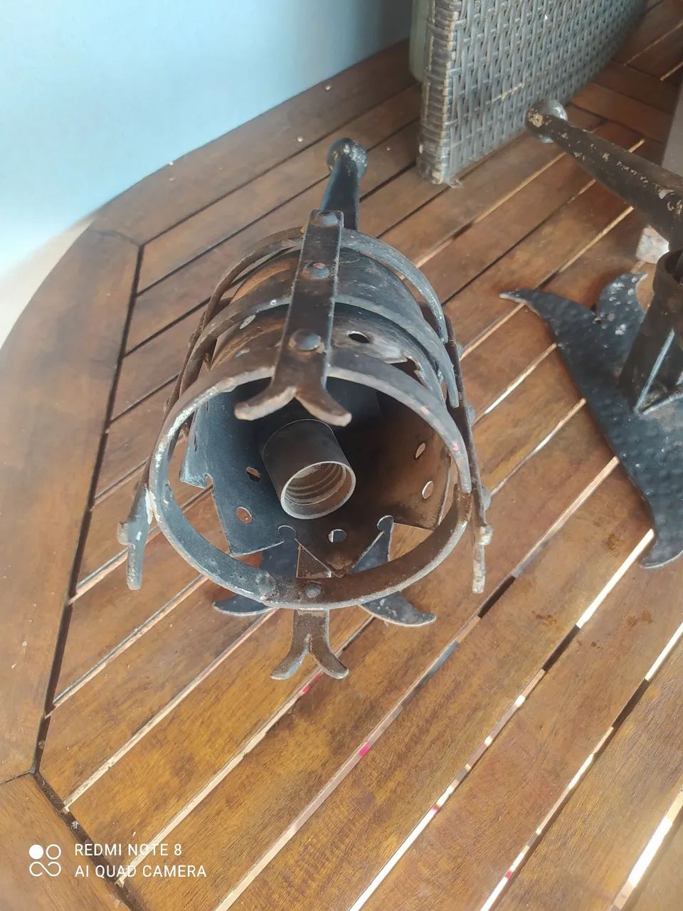 2 arandelas de parede estilo medieval  - Foto 3