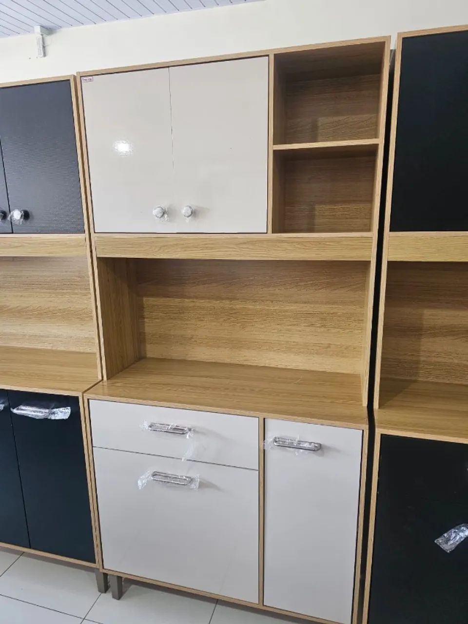 ARMÁRIO DE COZINNHA NOVO