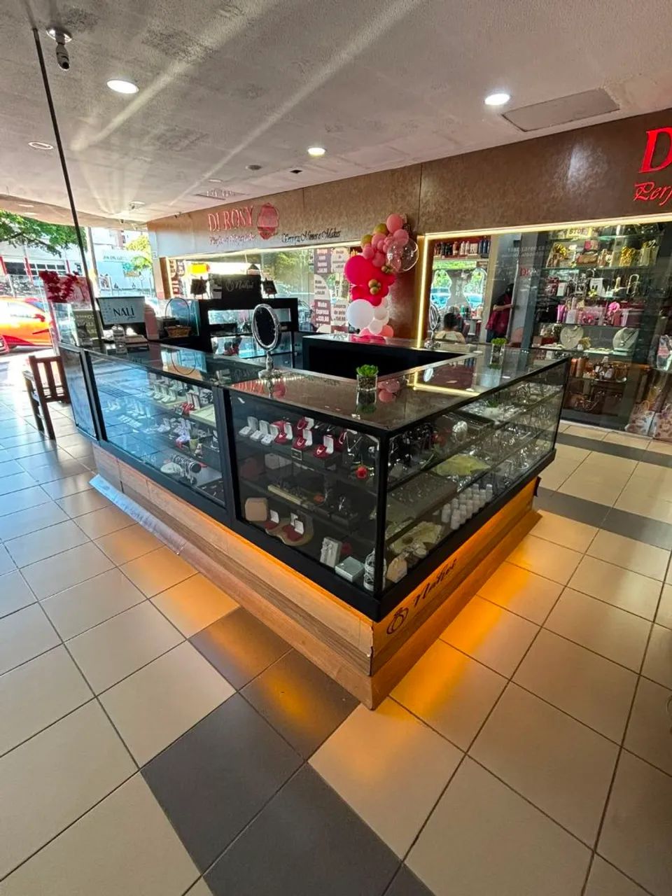 Quiosque Completo no Shopping Sul  - Foto 2