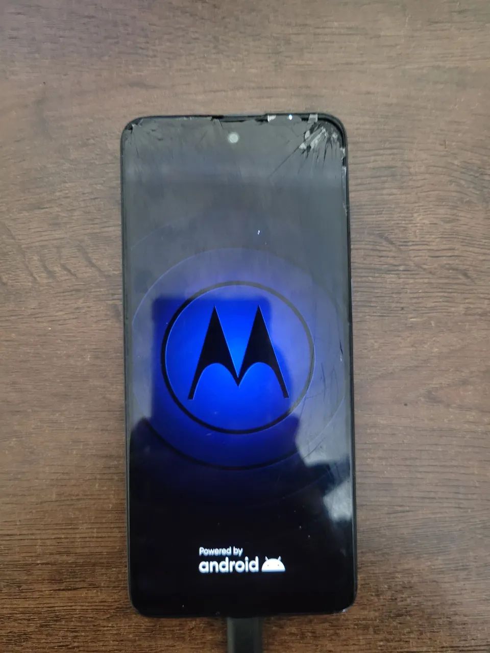 TORRO CELULAR MOTOROLA E32 USADO EM BOM ESTADO COM CAIXA - Foto 2